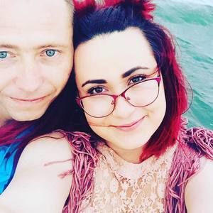 Meet your Posher, Моника